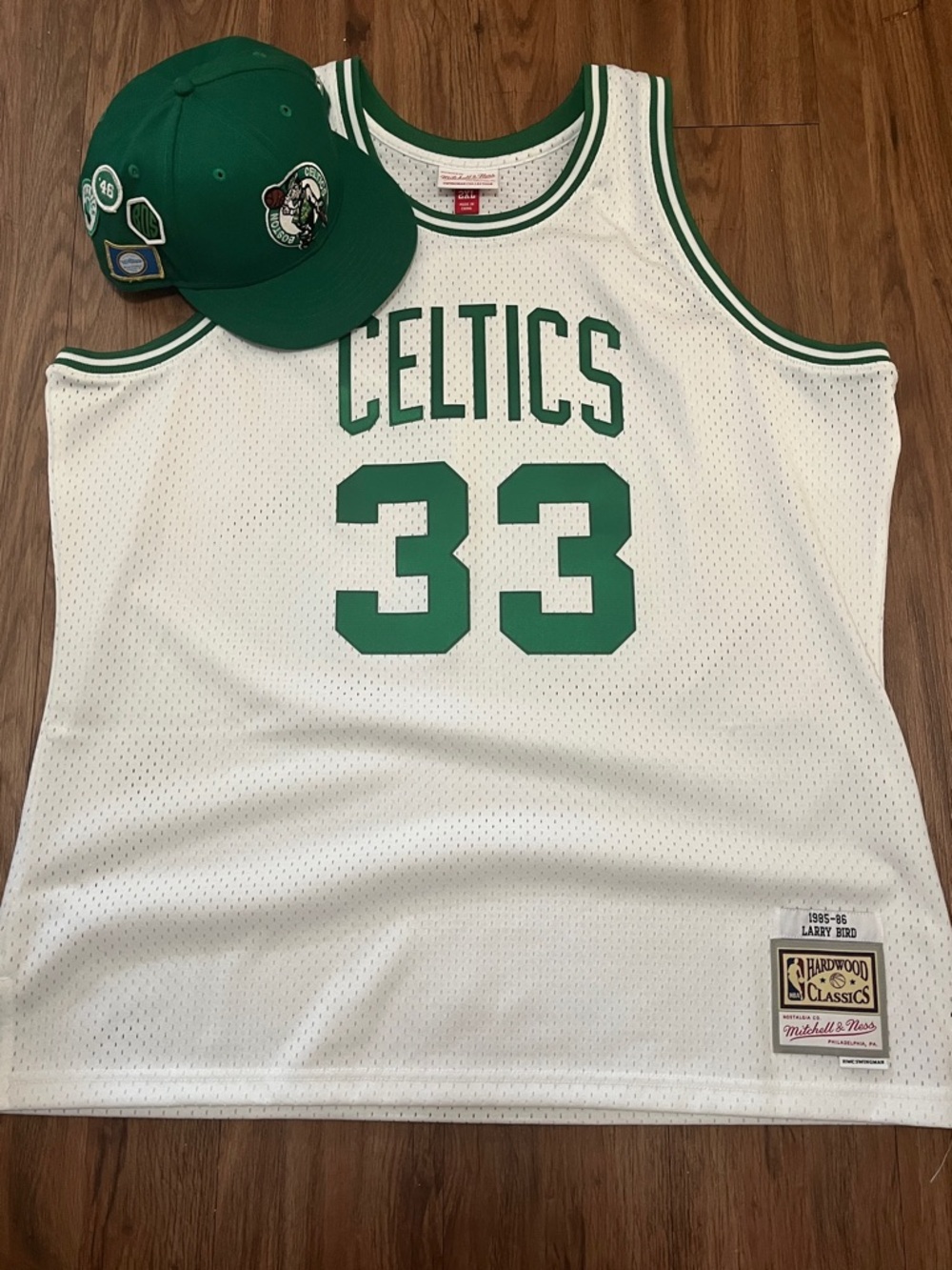 Mitchell & Ness Boston Celtics  Jersey New England Patriots & Barley Posite Max